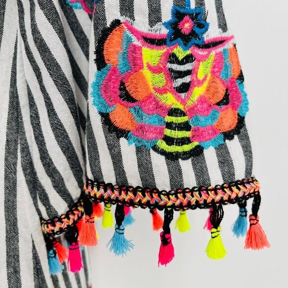 See And Be Seen Black Stripe Blouse Size M Off The Shoulder Embroidery Fringe - Picture 5 of 11